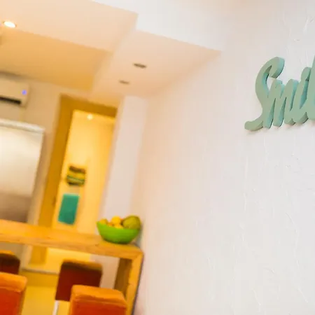 Singular By Eurotels - Juvenil ホステル *